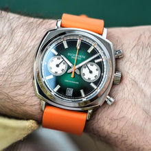 Load image into Gallery viewer, Chronograph 42 green sunburst  rubber strap
